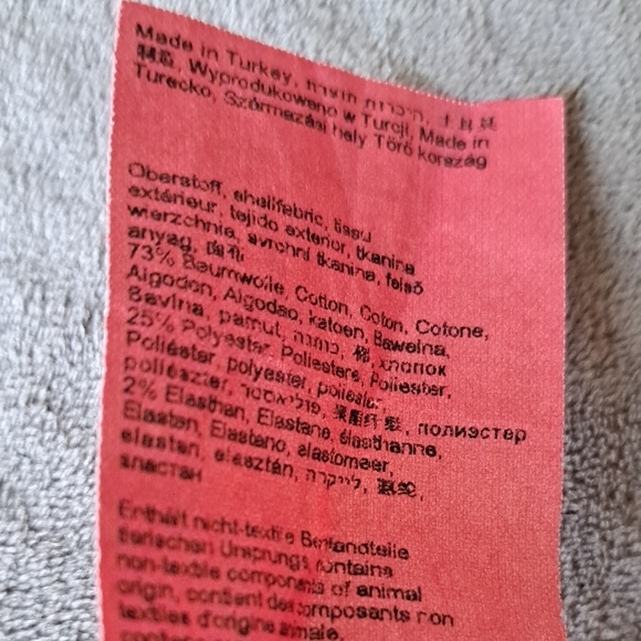 Betty Barclay Red Jeans - Picture 5 of 5